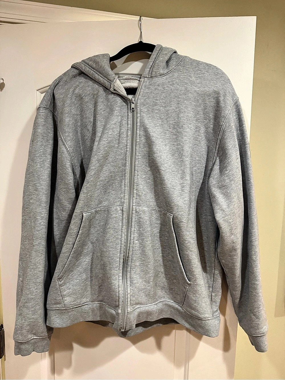 Alo Gray Full-Zip Hoodie Like New
